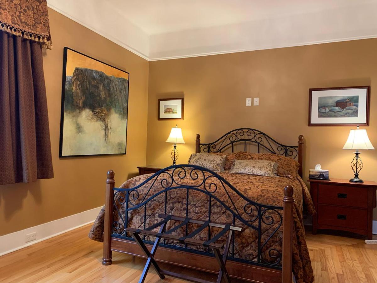 Monroe House Executive Guest Suites St. John's Dış mekan fotoğraf