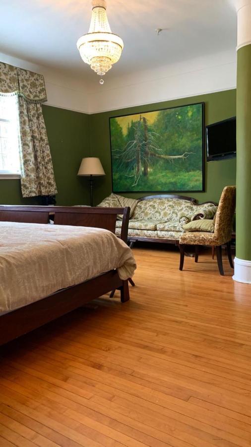 Monroe House Executive Guest Suites St. John's Dış mekan fotoğraf