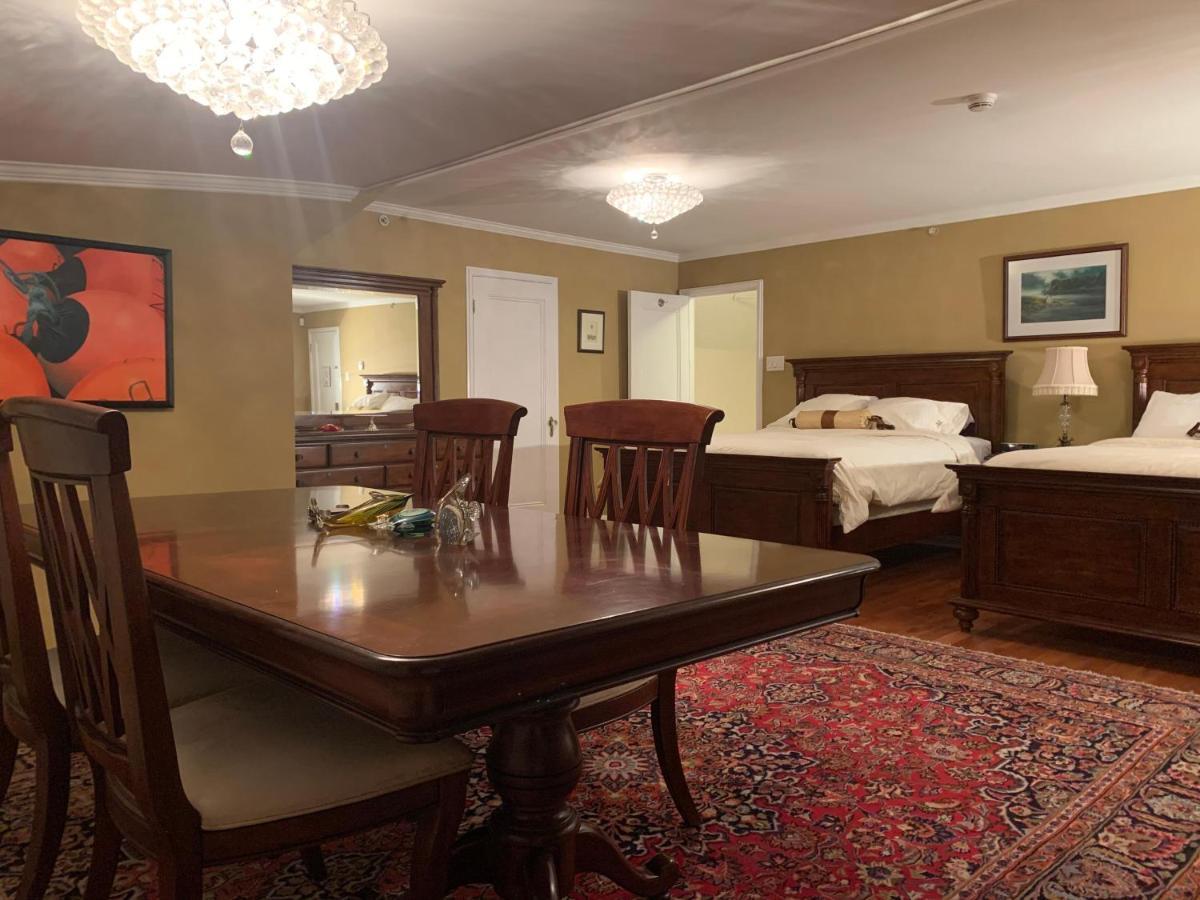 Monroe House Executive Guest Suites St. John's Dış mekan fotoğraf