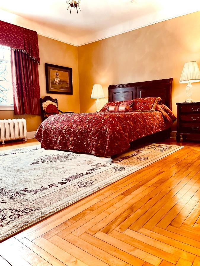 Monroe House Executive Guest Suites St. John's Dış mekan fotoğraf