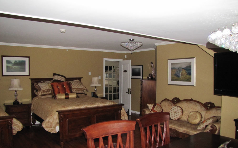Monroe House Executive Guest Suites St. John's Dış mekan fotoğraf