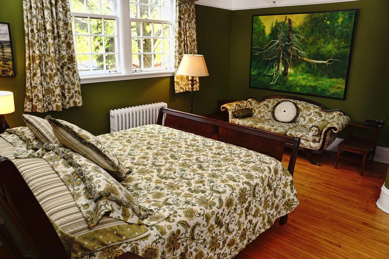 Monroe House Executive Guest Suites St. John's Dış mekan fotoğraf