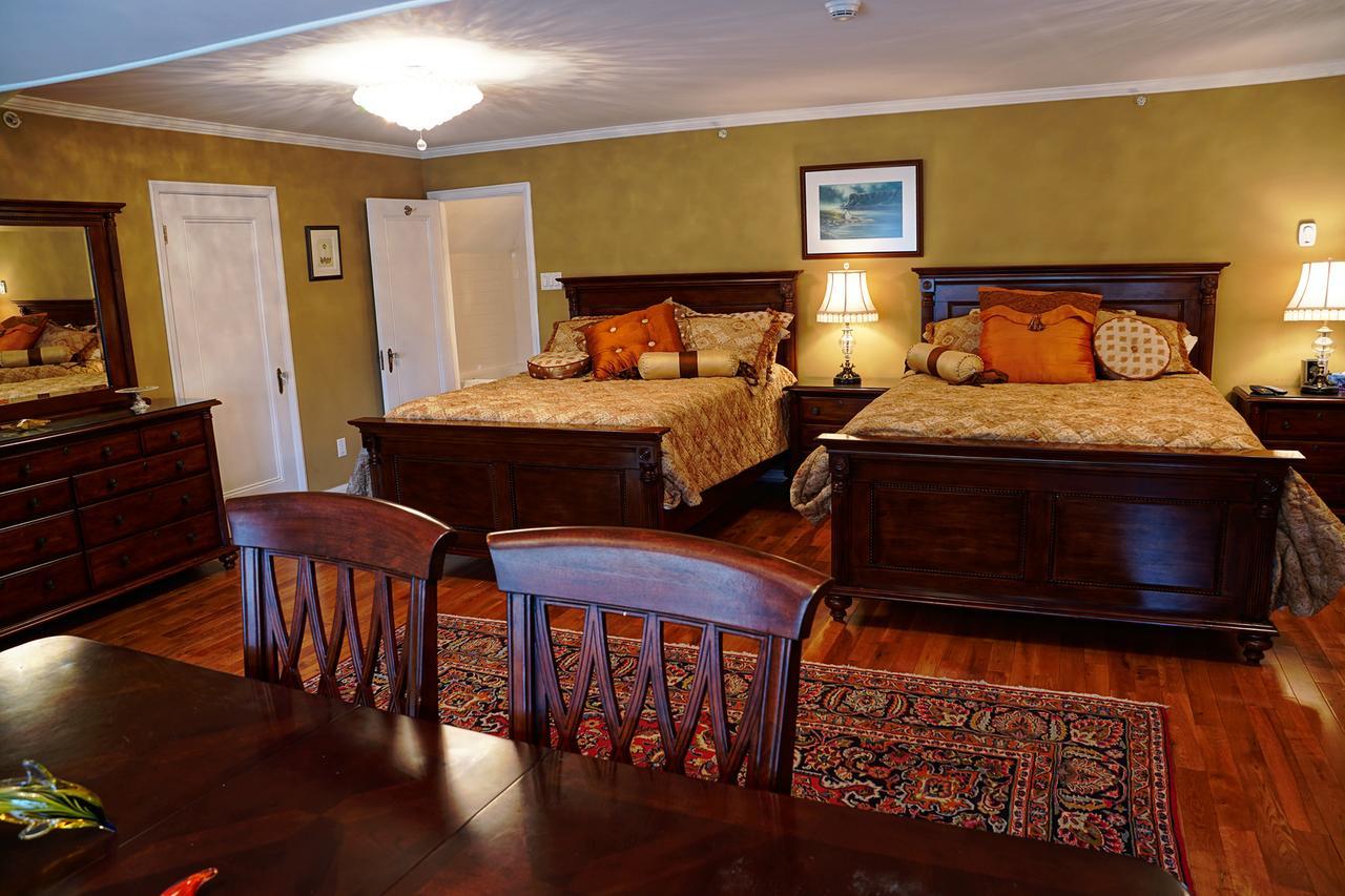 Monroe House Executive Guest Suites St. John's Dış mekan fotoğraf